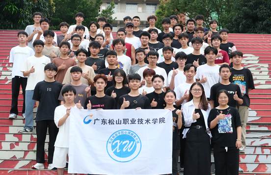 182a94dc5650e9aa73364108638ee3e